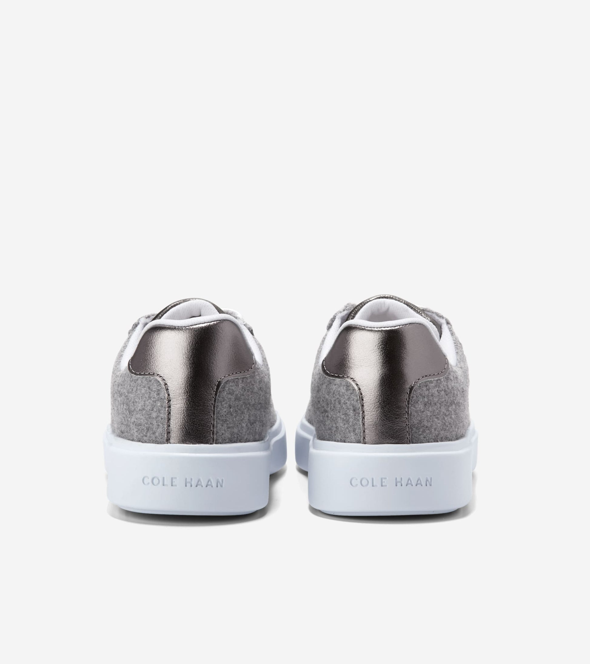 W29265:GREY WOOL/DK SILVER METALLIC/OPTIC WHITE